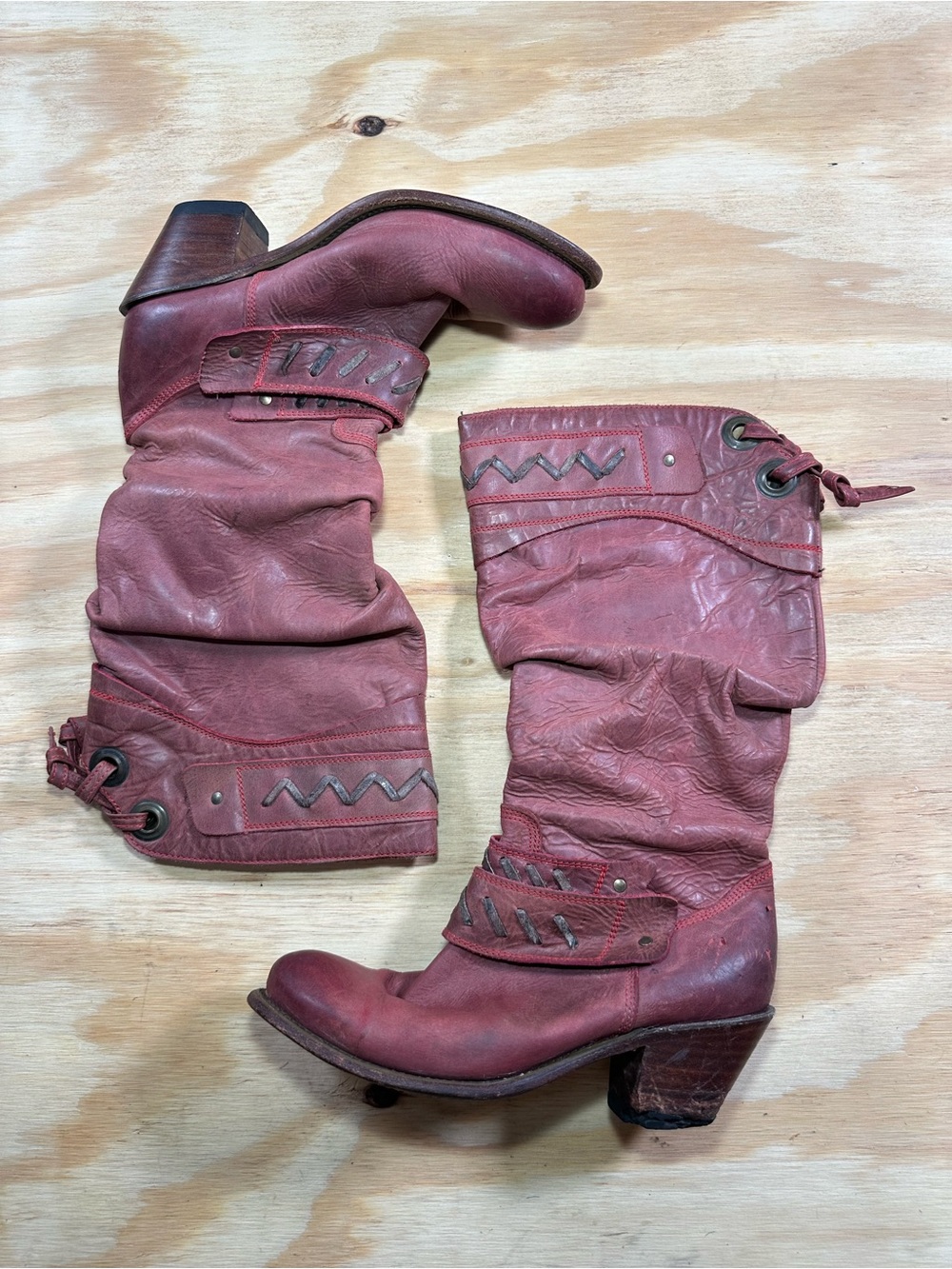 Corral Red Leather Slouch Harness Western Boots Womens 9M R1109 As-Is Heel